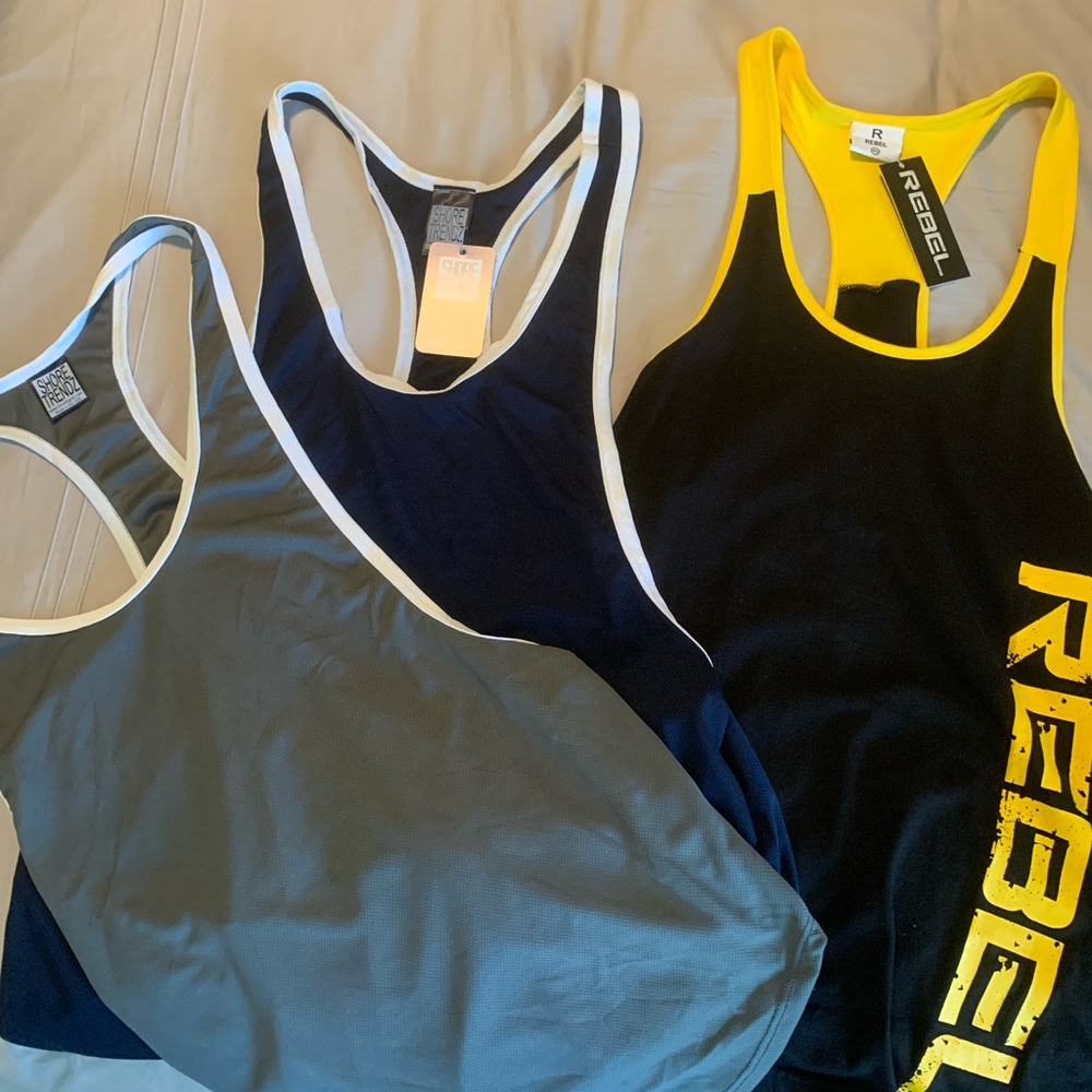 Lot of 3 XL stringer tanks (2 NWT) (1 Rebel brand)